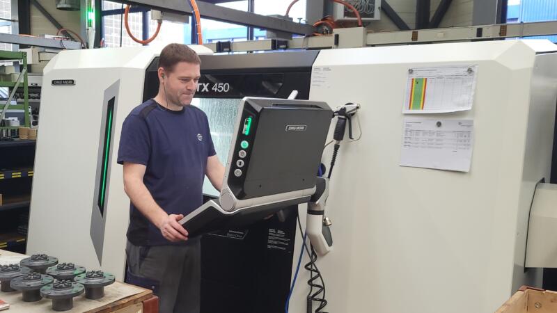 DMG MORI CTX 450 V6
